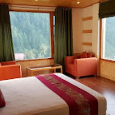 Отель Shimla Greens Шимла Экстерьер фото