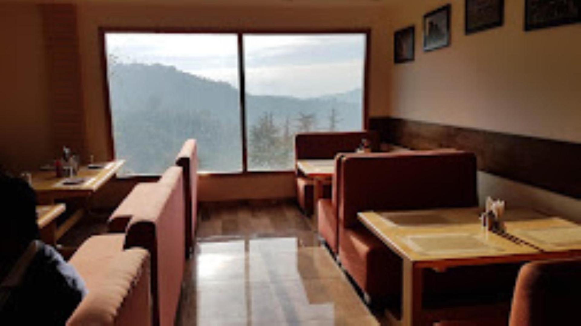 Отель Shimla Greens Шимла Экстерьер фото